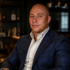 Александр Капустин